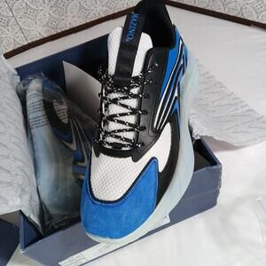 Mazino Krypton-052 Sneakers Black/Blue/White  Mens Size 10.5 Brand New In Box